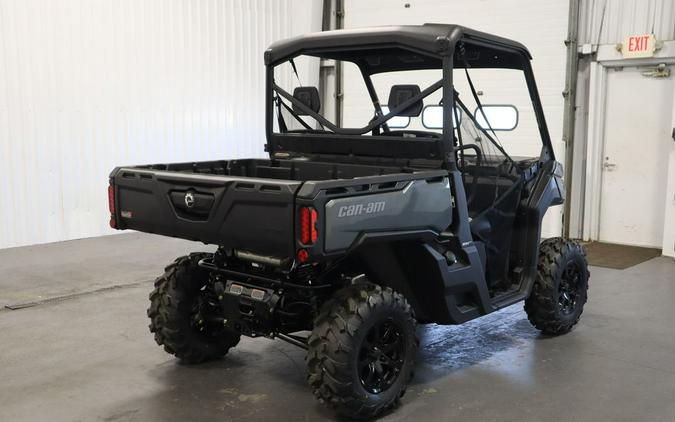 2024 Can-Am® Defender XT HD10