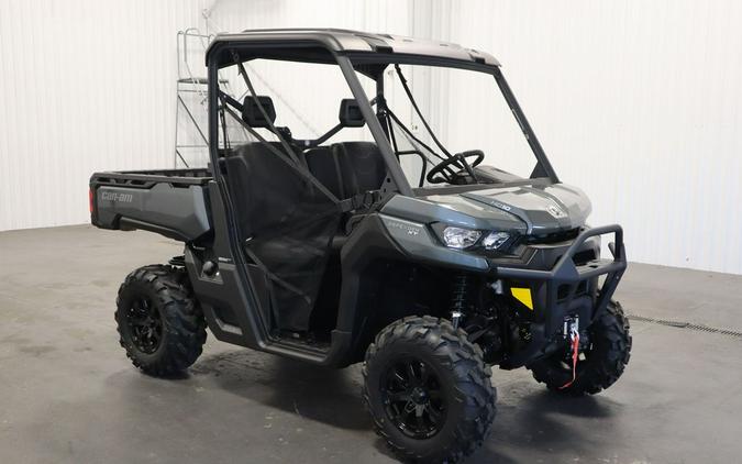 2024 Can-Am® Defender XT HD10