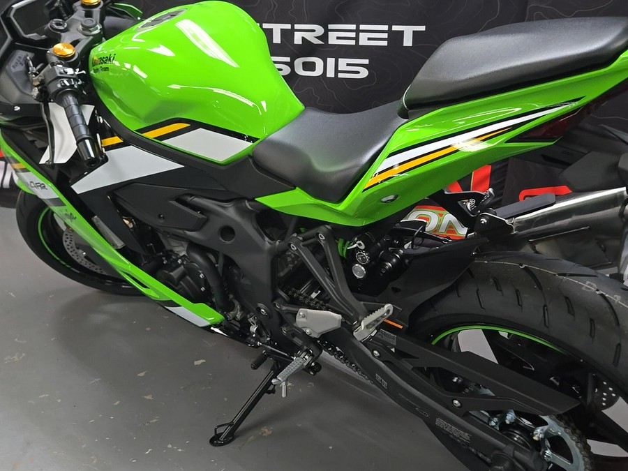2025 Kawasaki Ninja ZX4RR KRT Edition ABS