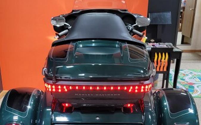 FLHTCUTG 2024 Tri Glide™ Ultra