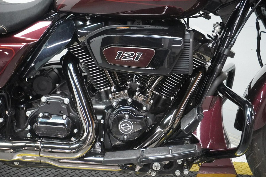 2024 Harley-Davidson® CVO™ Street Glide® Copperhead