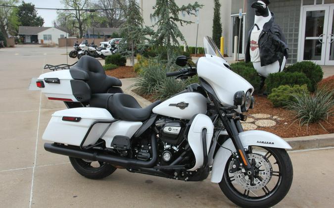 2024 Harley-Davidson Ultra Limited White Onyx Pearl