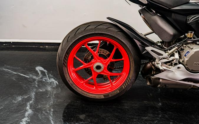 2021 Ducati Panigale V2
