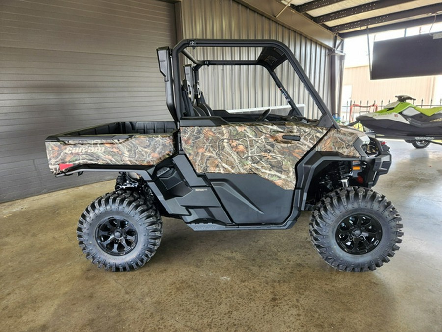 2027 Can-AM Defender X Mr With Half Doors HD11