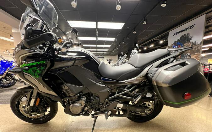 2022 Kawasaki Versys 1000 SE LT+