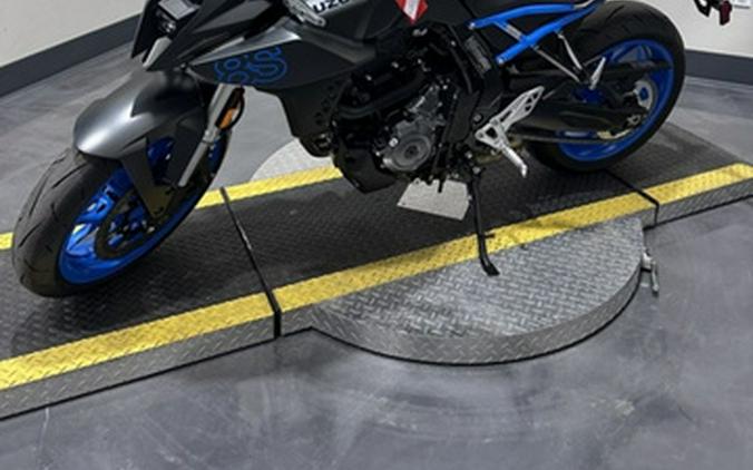 2024 Suzuki GSX 8S