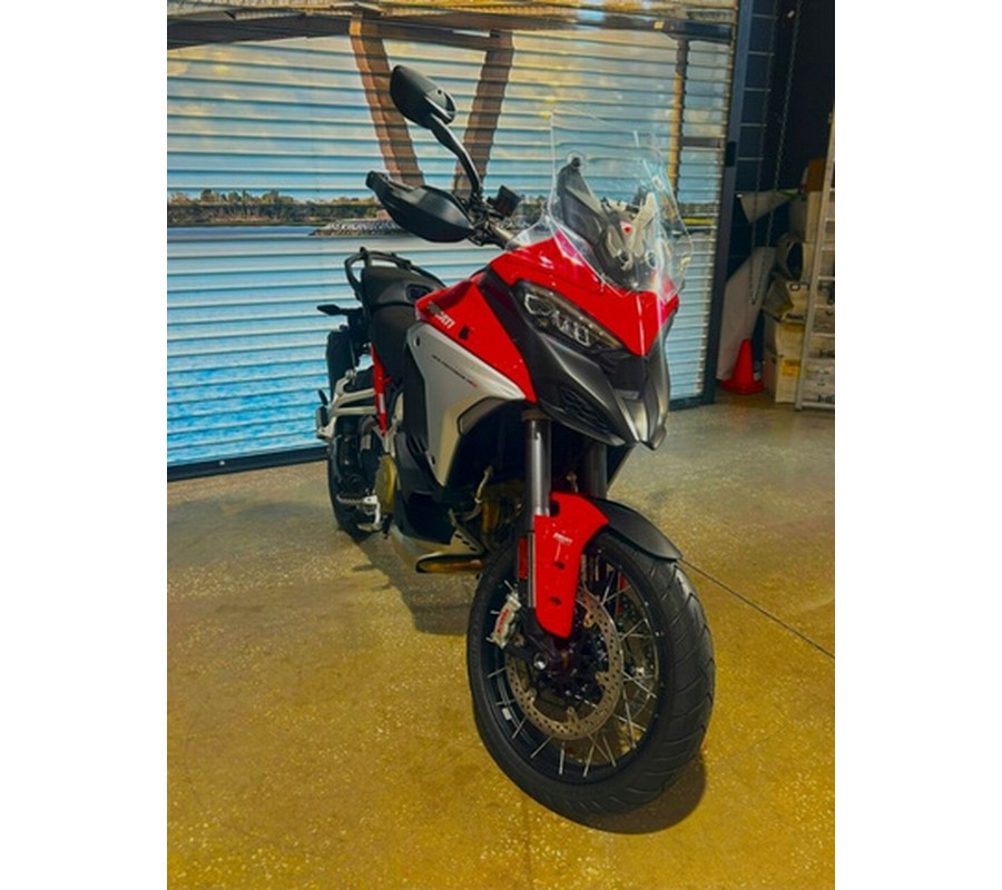 2024 Ducati Multistrada V4 S Grand Tour