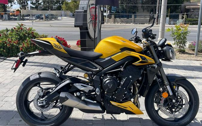 2024 Triumph Street Triple 765 RS Cosmic Yellow