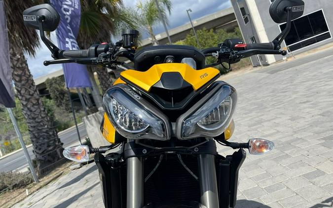 2024 Triumph Street Triple 765 RS Cosmic Yellow