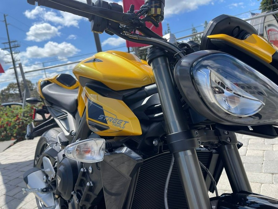 2024 Triumph Street Triple 765 RS Cosmic Yellow