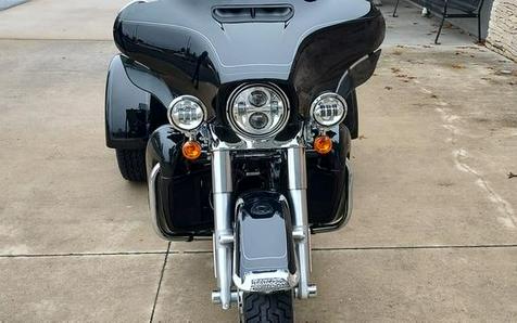 2024 Harley-Davidson® FLHTCUTG - Tri Glide® Ultra