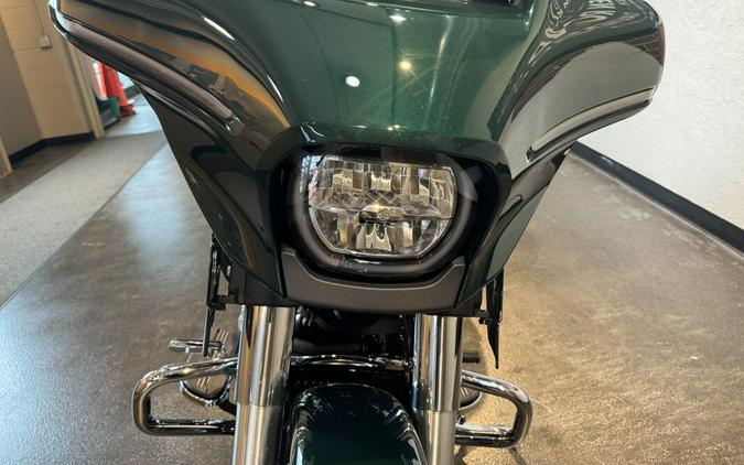 2024 Harley Street Glide For Sale Near Appleton Wisconsin