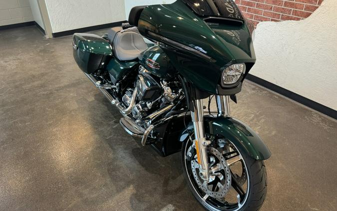 2024 Harley Street Glide For Sale Near Appleton Wisconsin