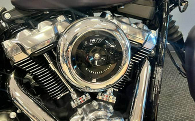 2025 Harley-Davidson Softail FXBB - Street Bob