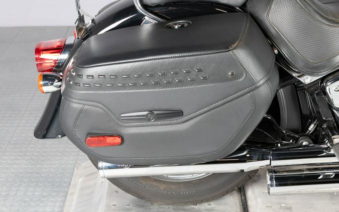 2021 Harley-Davidson Heritage Classic 107