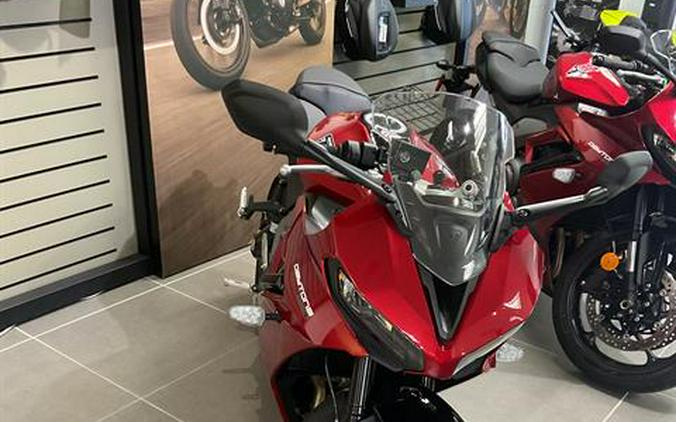 2025 Triumph Daytona 660