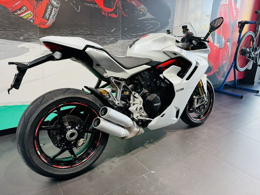 2023 Ducati Supersport 950 S Arctic White