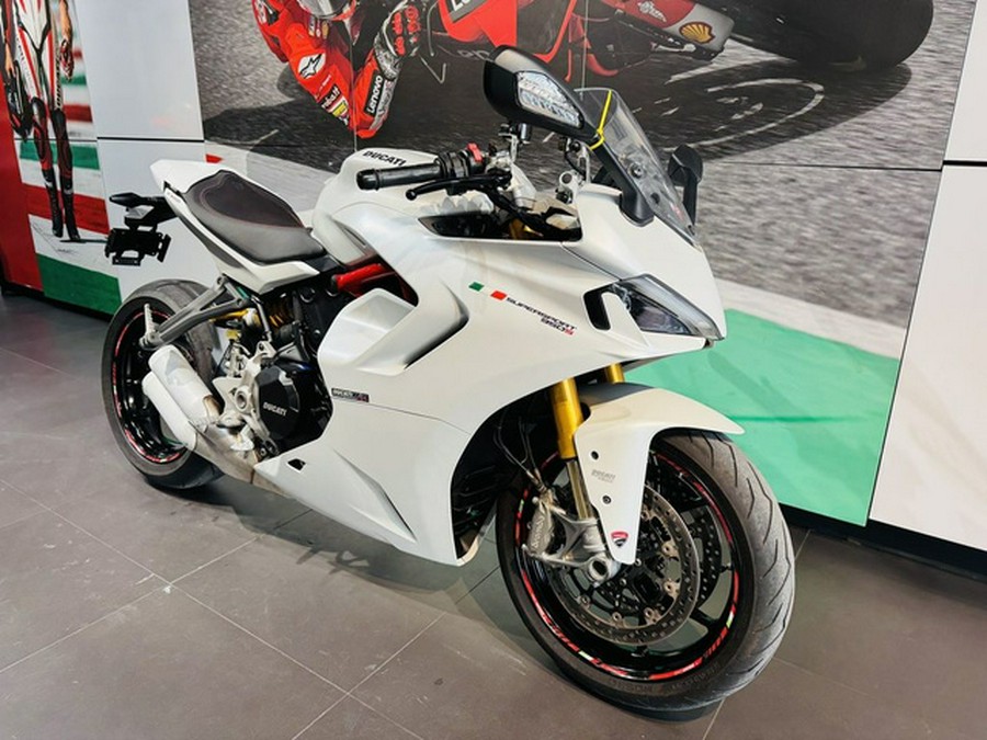 2023 Ducati Supersport 950 S Arctic White