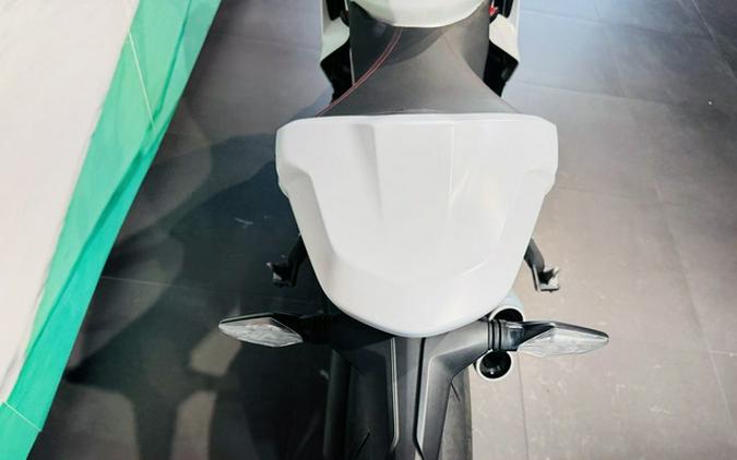 2023 Ducati Supersport 950 S Arctic White