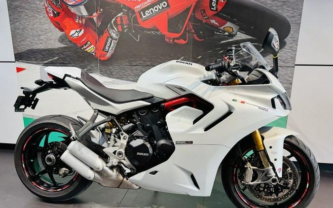 2023 Ducati Supersport 950 S Arctic White