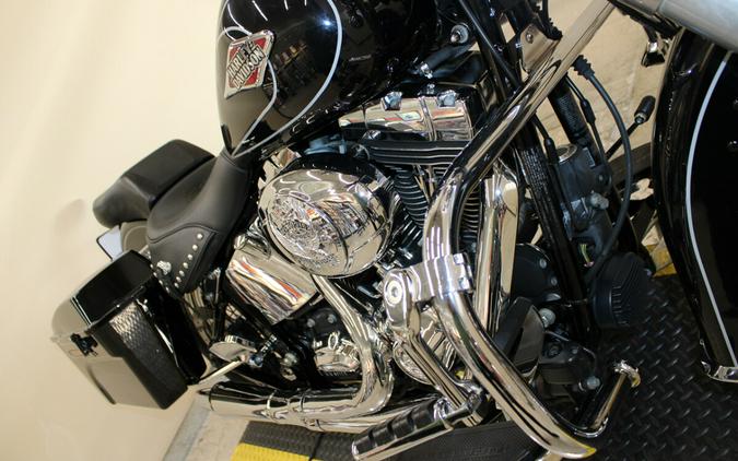 Used 2011 Harley-Davidson Heritage Softail Classic FLSTC Motorcycle For Sale In Miami, Florida