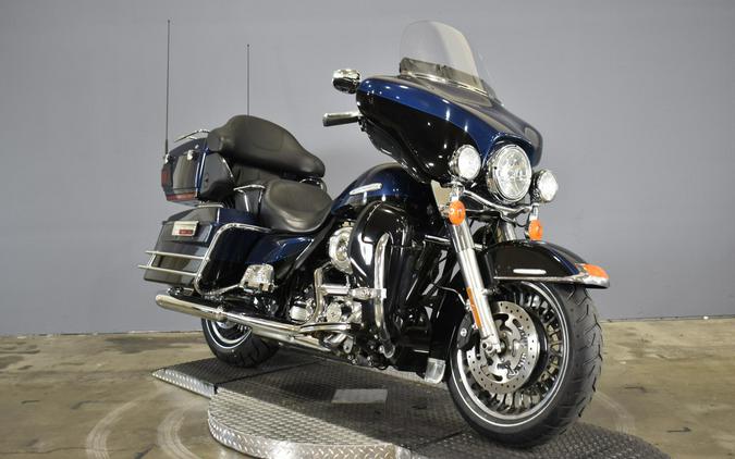 2012 Harley-Davidson Electra Glide Ultra Limited Big Blue Pearl