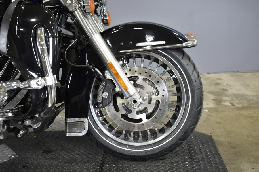 2012 Harley-Davidson Electra Glide Ultra Limited Big Blue Pearl