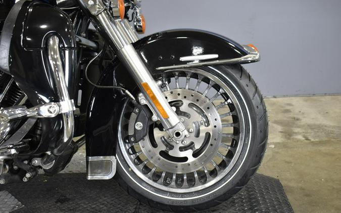 2012 Harley-Davidson Electra Glide Ultra Limited Big Blue Pearl