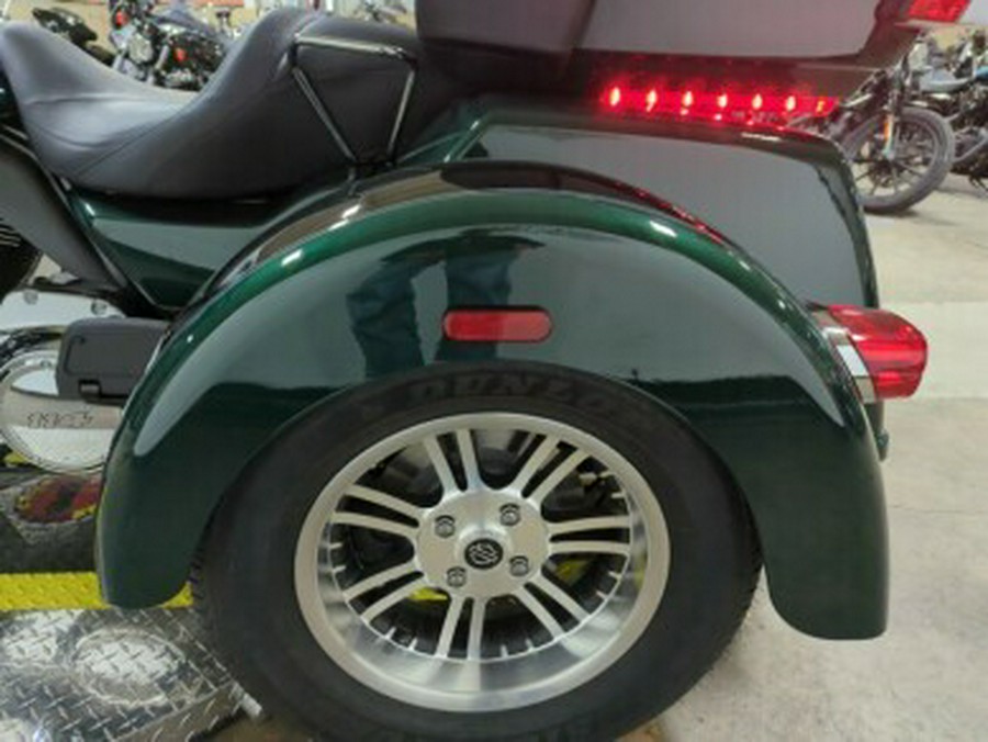 2024 Harley-Davidson Tri Glide Ultra Alpine Green / Vivid Black