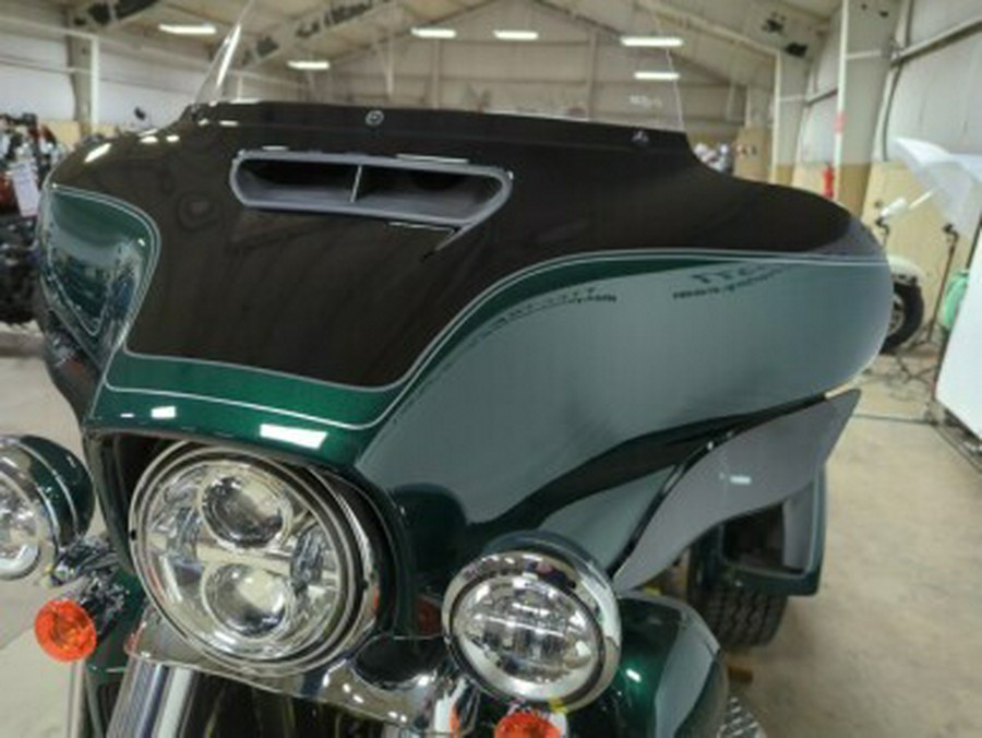 2024 Harley-Davidson Tri Glide Ultra Alpine Green / Vivid Black