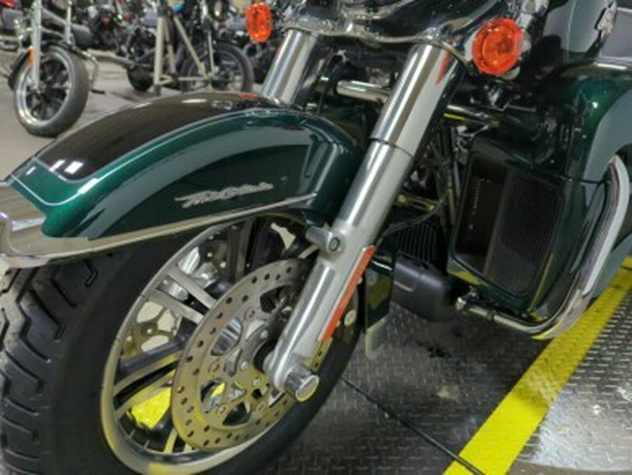 2024 Harley-Davidson Tri Glide Ultra Alpine Green / Vivid Black