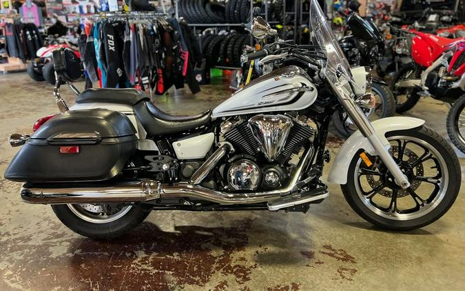 2015 Yamaha V Star® 950 Tourer