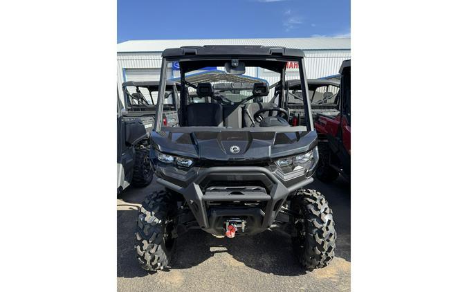 2025 Can-Am SSV DEF XT 64 HD10 BK 25 XT HD10