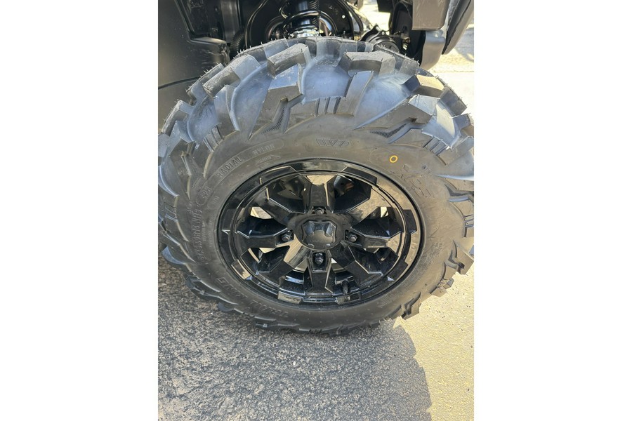 2025 Can-Am SSV DEF XT 64 HD10 BK 25 XT HD10