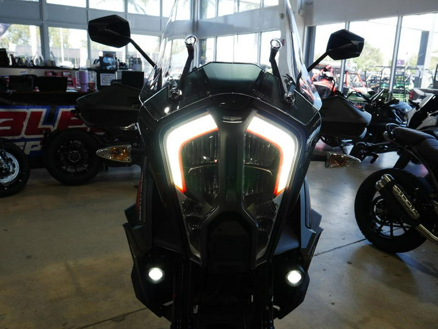 2023 KTM 1290 Super Adventure S