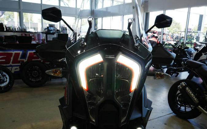 2023 KTM 1290 Super Adventure S