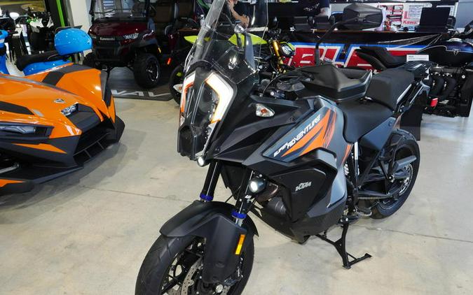2023 KTM 1290 Super Adventure S