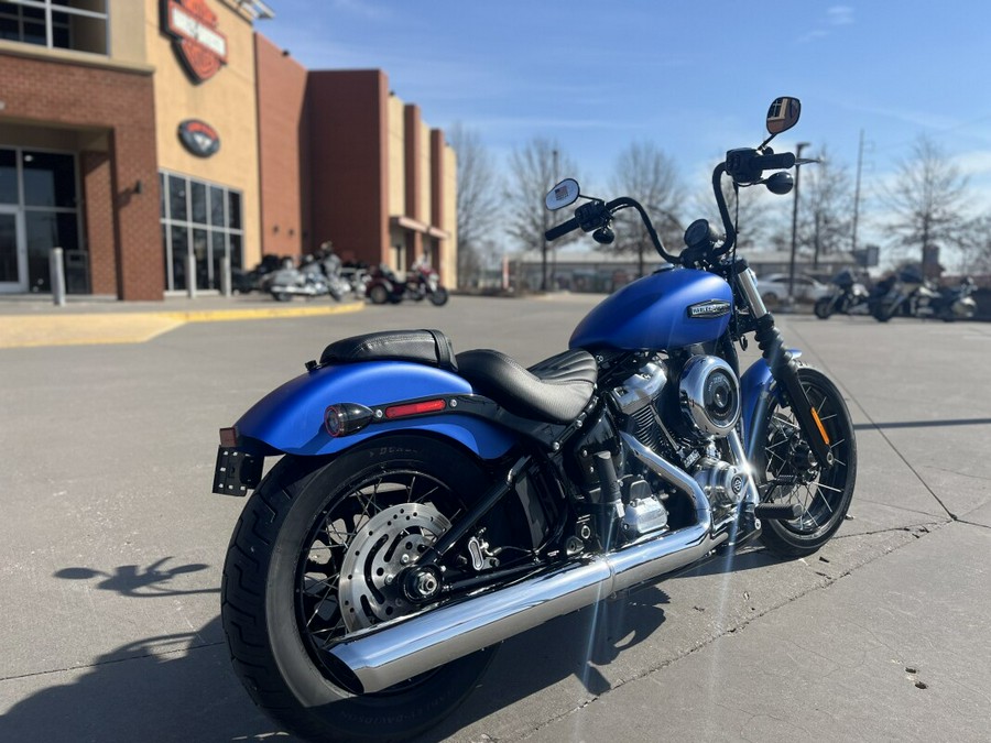 2026 Harley-Davidson® Street Bob® FXBB Aurora Blue Denim