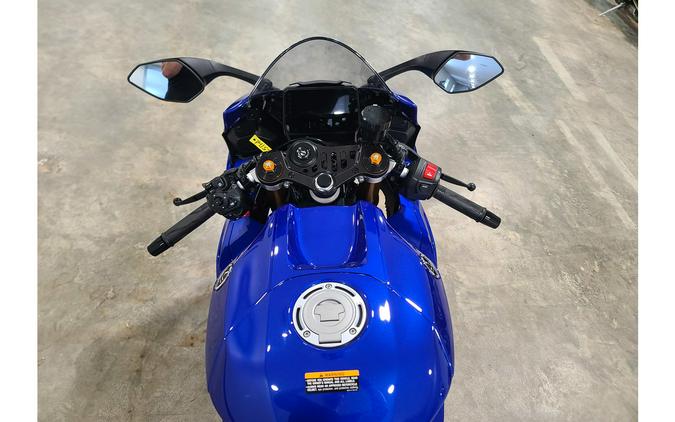 2026 YZF-R7 - Yamaha