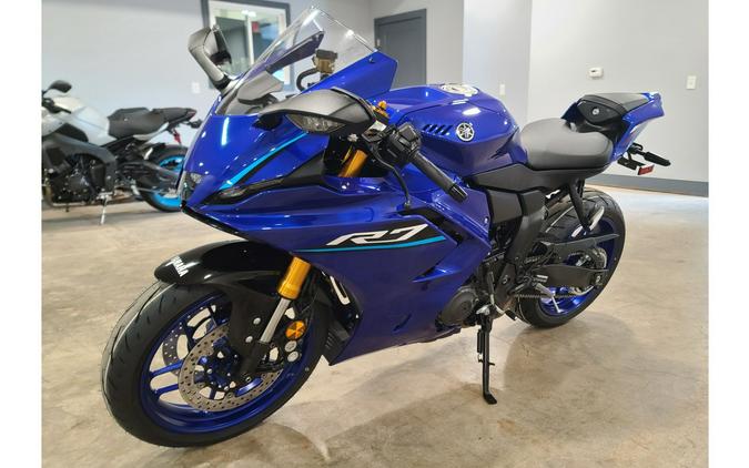 2026 YZF-R7 - Yamaha