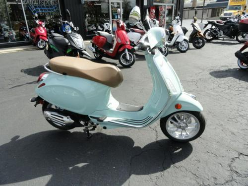 2023 Vespa Primavera 50