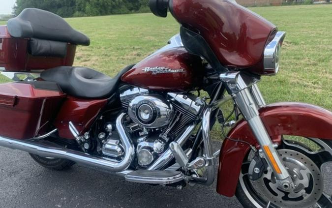 2010 Harley-Davidson® FLHX - Street Glide®