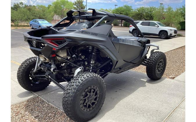 2024 Can-Am Maverick R X RS 999T DCT Black