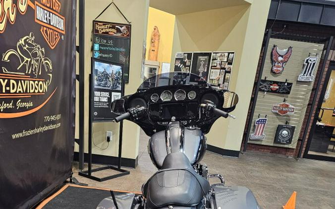 2021 Harley-Davidson® Street Glide® Special GAUNT GRY MET/VIV BK W/12 D