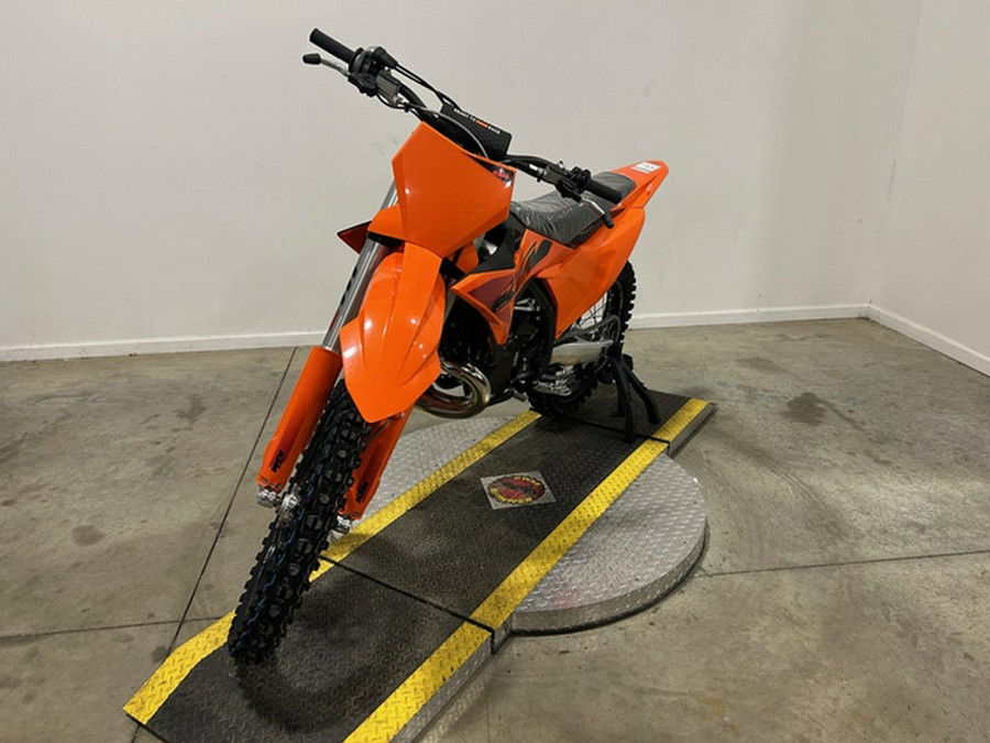 2025 KTM SX 300