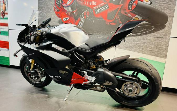 2022 Ducati Panigale V4 SP Winter Test Livery