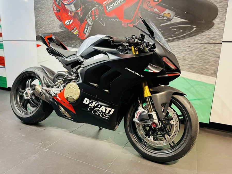 2023 Ducati Panigale V4 SP Winter Test Livery