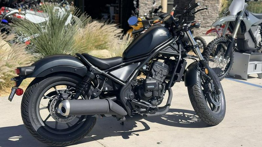 2026 Honda® Rebel 300 E-Clutch