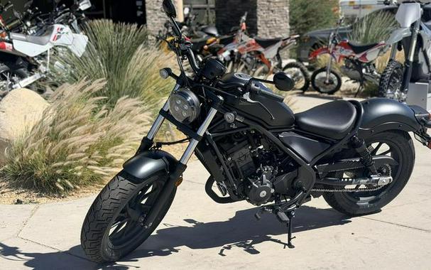 2026 Honda® Rebel 300 E-Clutch