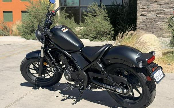 2026 Honda® Rebel 300 E-Clutch